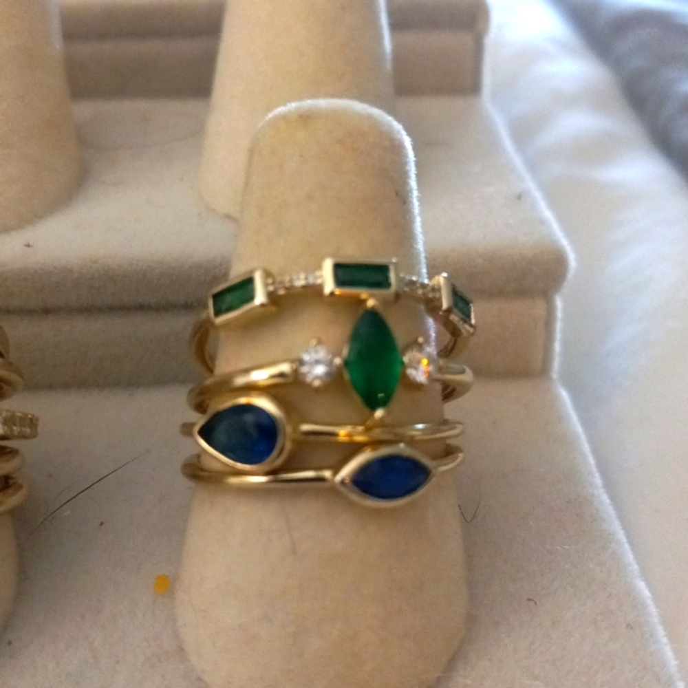Assorted Rings - image 5